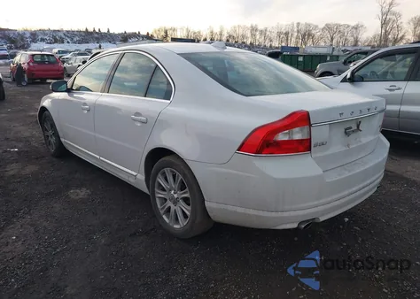 2010 Volvo S80 3.2 z USA, uszkodzony, nr VIN YV1960AS8A1116025